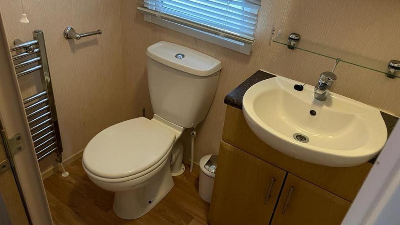 Mudeford Beach Lodge Extérieur photo